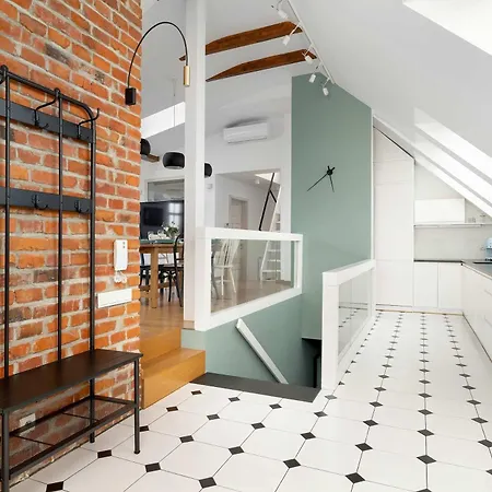 Modern With Air Conditioning And Terrace Near Old Town In Cracow By Renters * קרקוב
