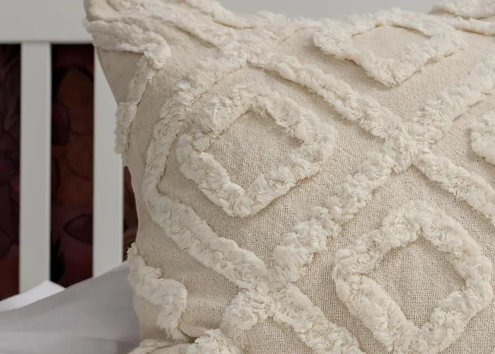 Apartment Modern With Air Conditioning And Terrace Near Old Town In Cracow By Renters Krakow