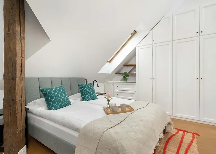 Modern With Air Conditioning And Terrace Near Old Town In Cracow By Renters Apartment Krakow