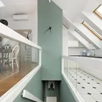 Modern With Air Conditioning And Terrace Near Old Town In Cracow By Renters Apartment *