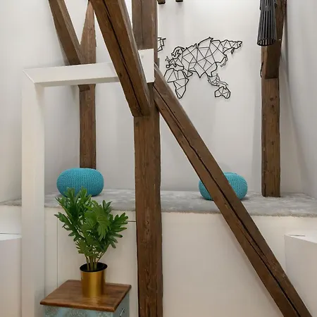 Modern With Air Conditioning And Terrace Near Old Town In Cracow By Renters Cracóvia