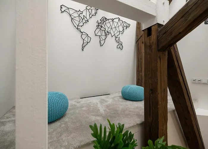 Apartamento Modern With Air Conditioning And Terrace Near Old Town In Cracow By Renters Cracóvia